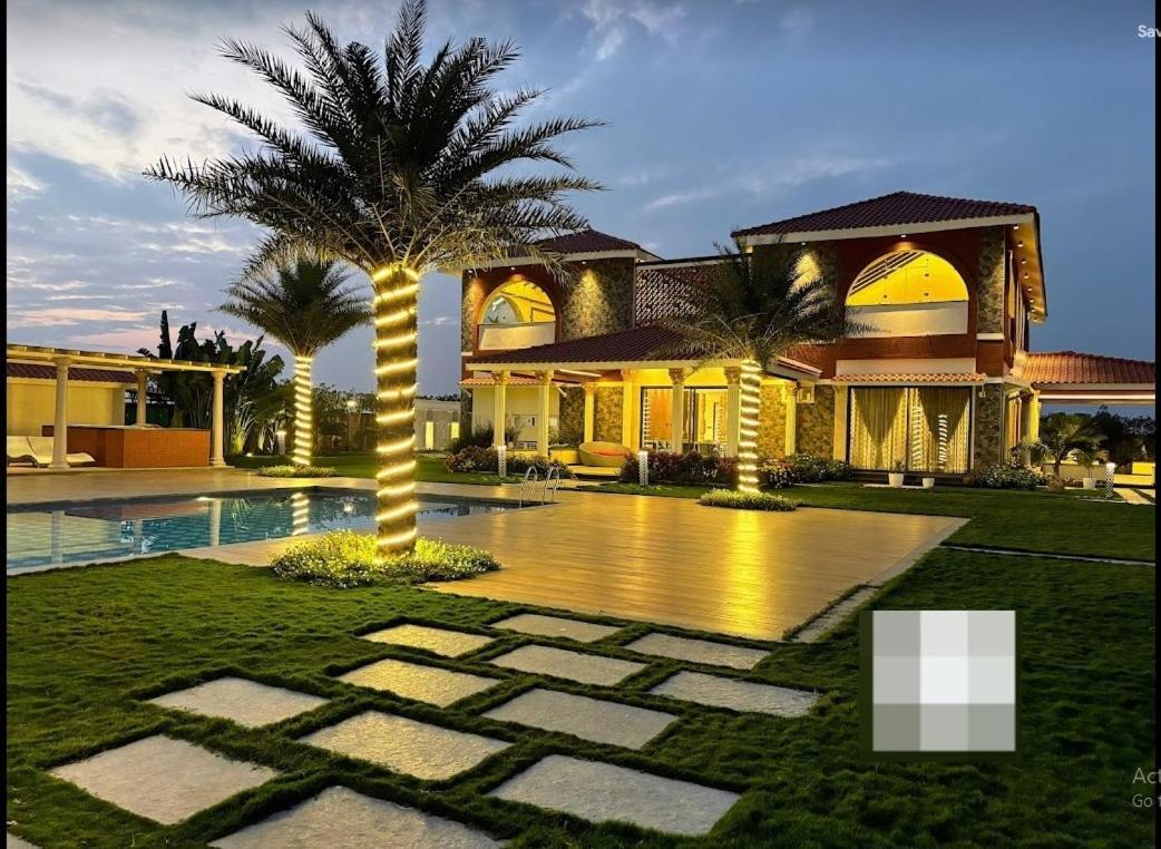 Redhomex Cove Castle Villa Хидерабад Екстериор снимка